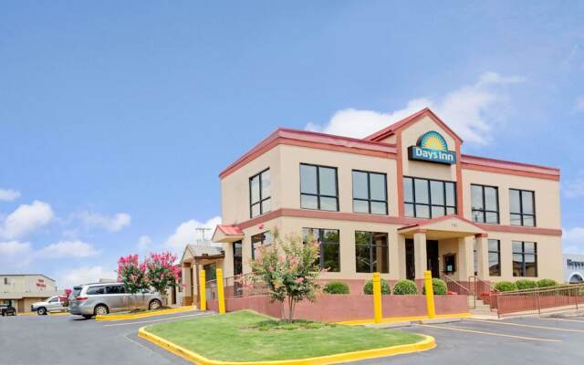 Days Inn By Wyndham Lawrenceville