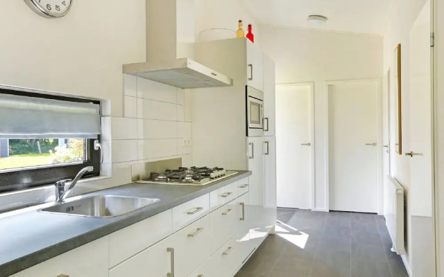 Modern Chalet With Nice Sliding Doors Near Lochem