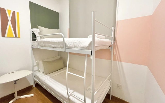 KL Gateway Premium Residences by MOKA