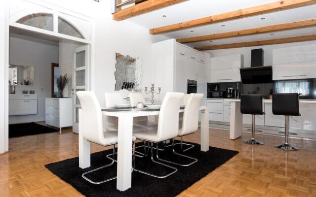 Villa Natura with private pool - AE1516