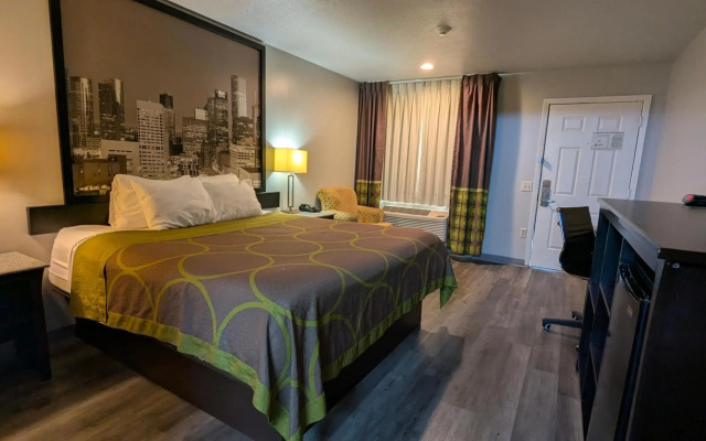 Super 8 by Wyndham Houston/Willowbrook/Hwy 249