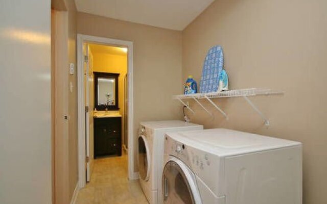 LM Stays -Near Airport & Golf & Shopping