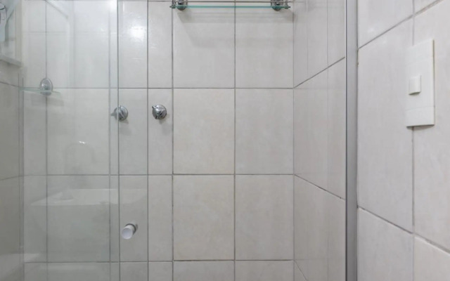 Pineapples PM203 - Moderno apartamento em Ipanema