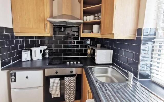 Spacious 2bed apartment city centre
