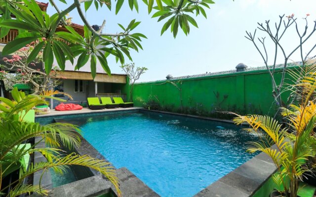 The Green Groves Hostel