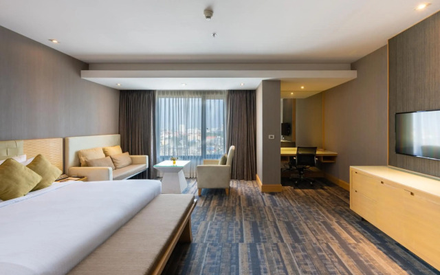 Grand Richmond Stylish Convention Hotel