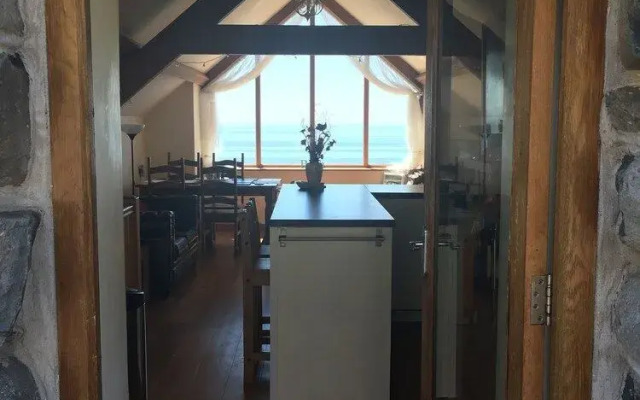 Ceilwart Bungalow