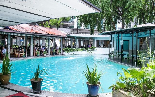 Lodge Paradize Hotel