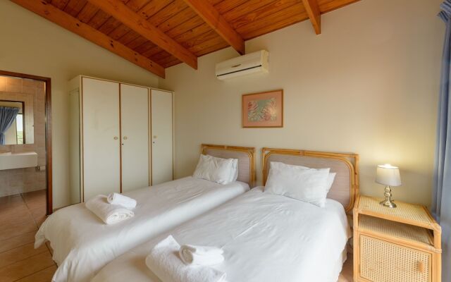 San Lameer Villa Rentals 1932