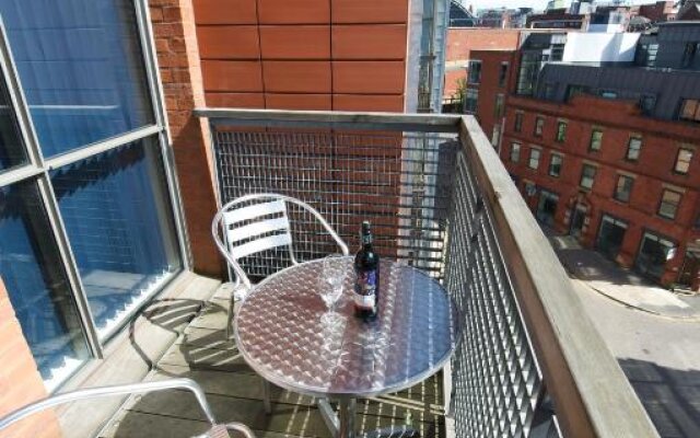 Stay Deansgate Apartments for 14 nights plus