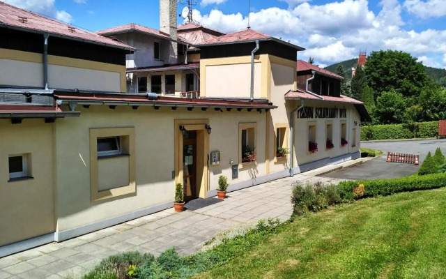Pension Schaumannuv Dvur