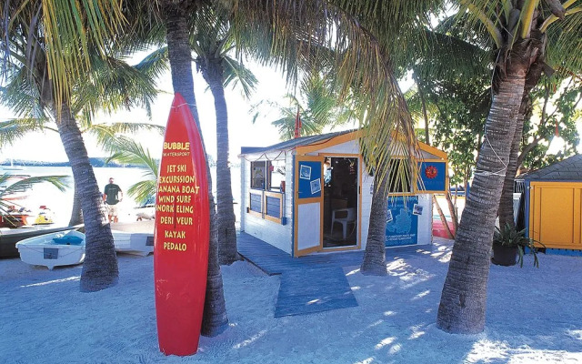 Le Flamboyant Hotel and Resort