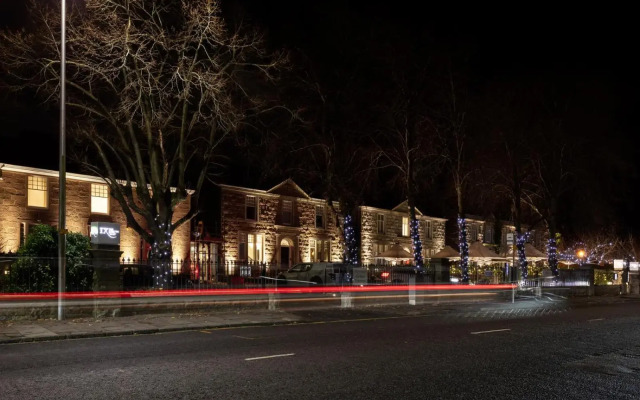 The Chester Hotel