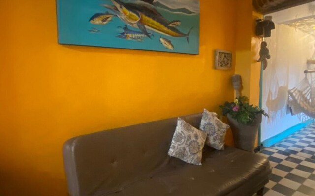 4cr-1m 4 Bedroom House In Getsemani With Air Conditioning And Wifi