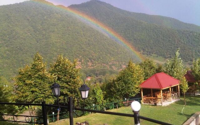 Kungut Hotel & Resort