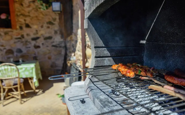 Rural House in the Mountain of Leon