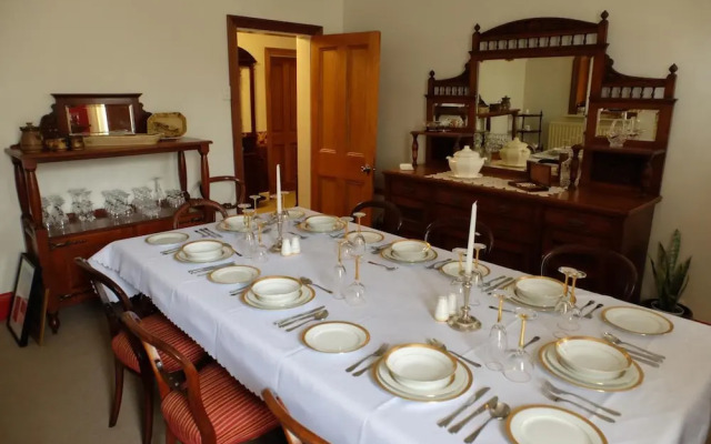 Stoke House Bed And Breakfast