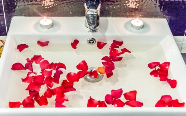 Ravel Boutique Hotel