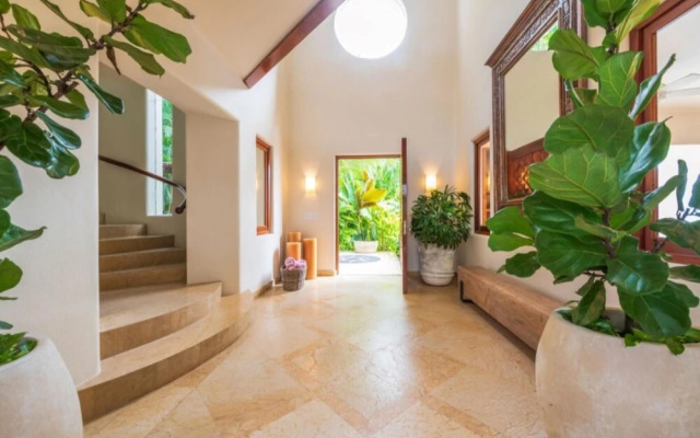 Villa Alamanda in Mexico City