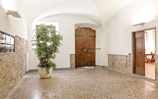 Piazza dei Miracoli Flat