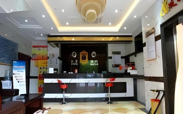 Super 8 by Wyndham Hefei SiLiHeLu Hui Yin