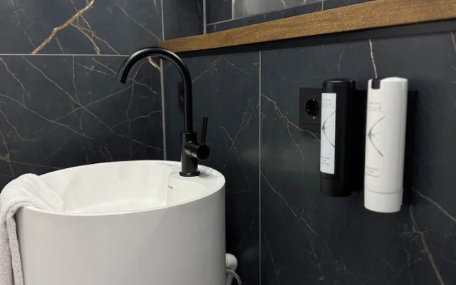 HLH - Luxus Familiensuite mit Terrasse