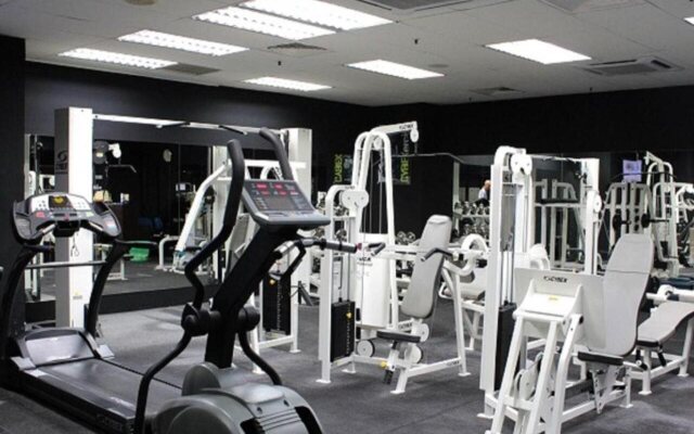 Pacific Regency Hotel Suites