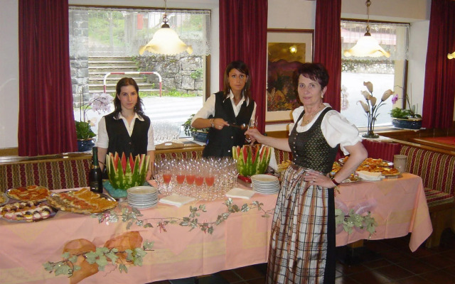 Hotel Adriana