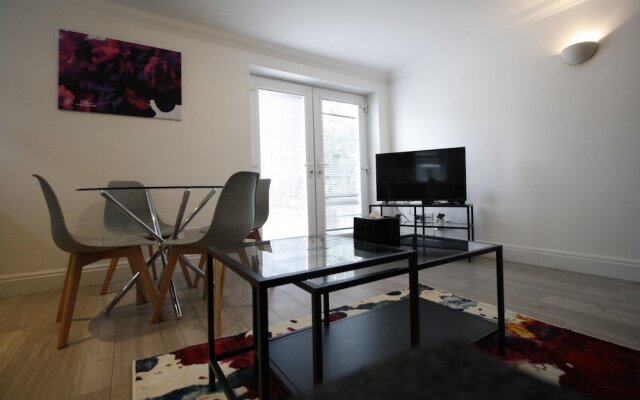 Willow Serviced Apartments - The Walk 3