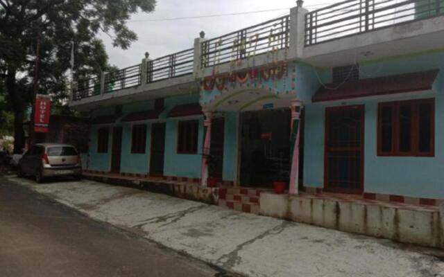 HOTEL PUSPWAN AND RESTAURANT by StayApart