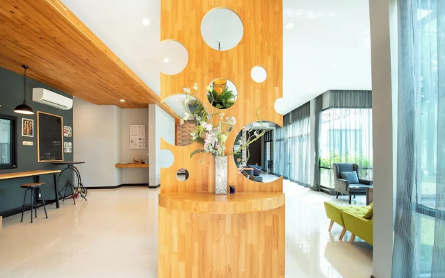 Penny - Farthing Pool Villa