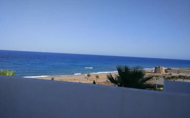 Apartamentos Los Patios Playa Macenas