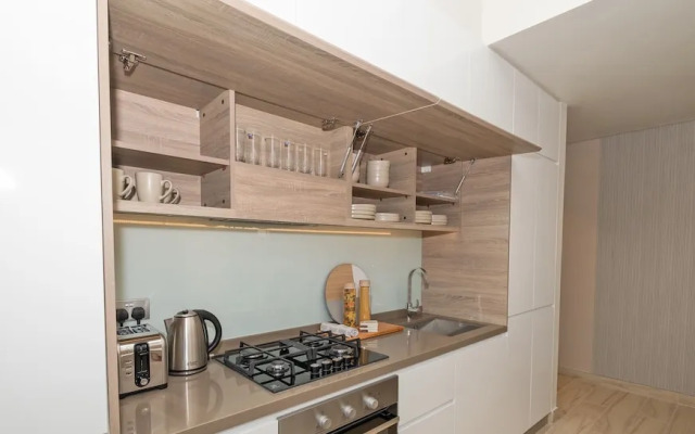 LUX The Modern Marina Suite 2 bed
