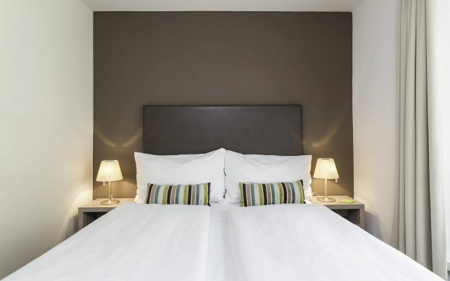 PLATZHIRSCH ZÜRICH - Downtown Boutique Hotel & Sushi Lounge