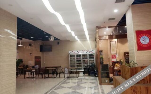 Vienna 3 Best Hotel (Xiamen Airport Xiagu Dock)