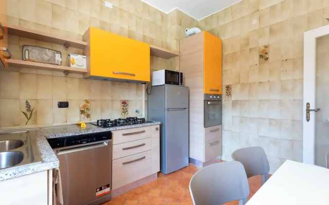 Chic flat with balcony