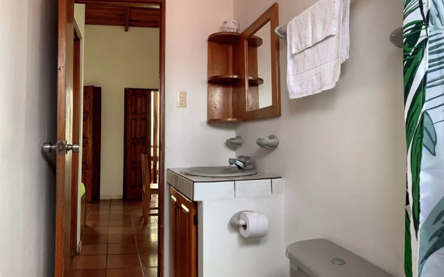 Ola Bonita BeachFront Apart Hotel