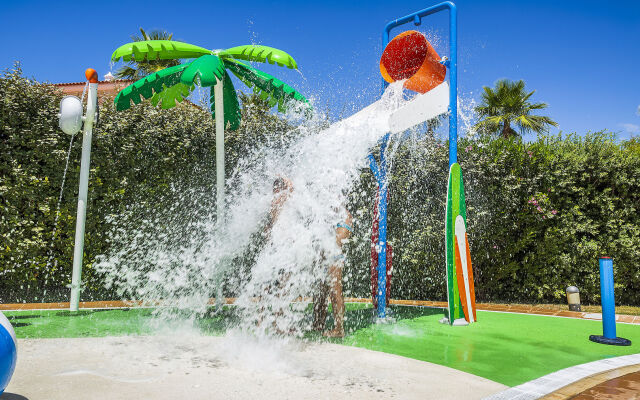 Eden Villas & Apartments