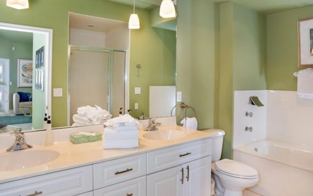 Conch 4 Bedroom Townhouse by RedAwning