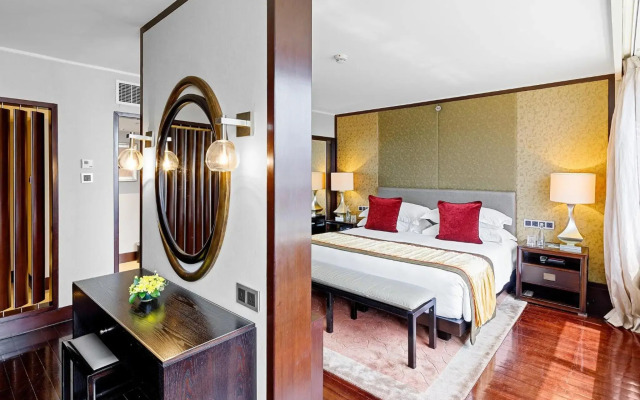 Mandarin Oriental, Jakarta