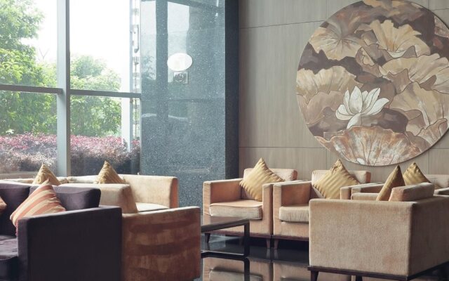 Mercure Suzhou Park Hotel and Suites