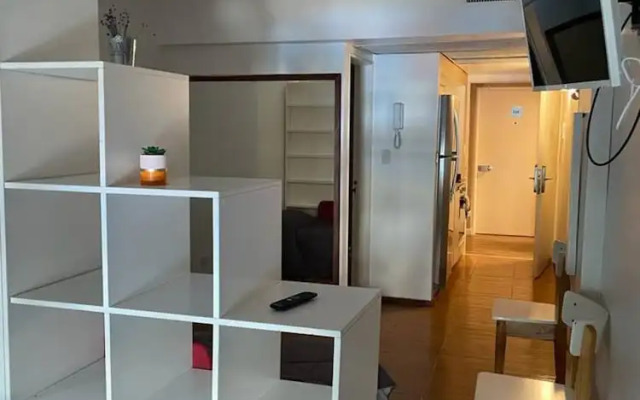 Departamento con cocina en el centro