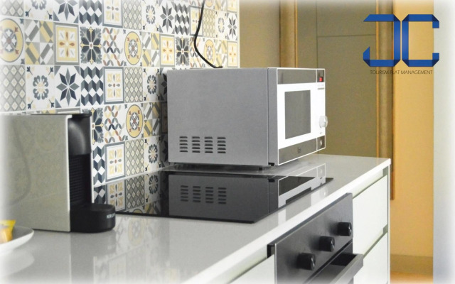 Click! Apartment by JC