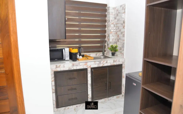 Bi Hotel SARL