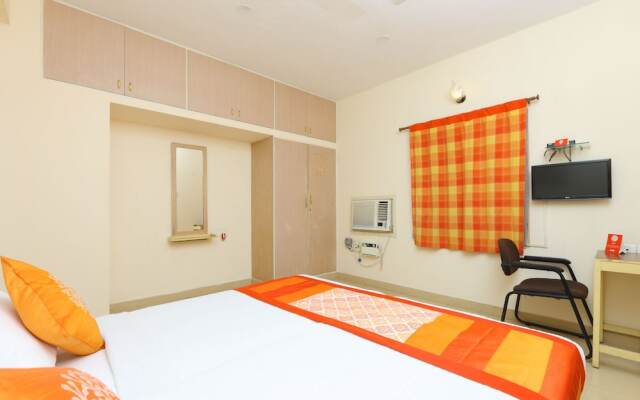 OYO 38 SilverKey Ashok Nagar