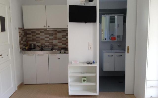 Green View Apartments