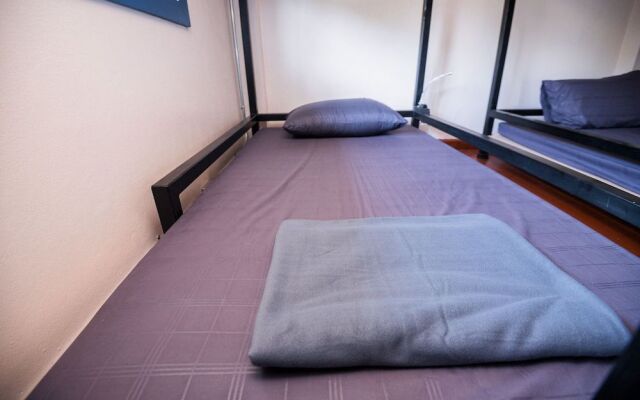 Toobs Hostel - Adults Only