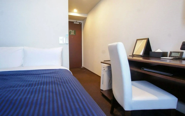 Hotel Live Max Yokohama Motomachi Ekimae