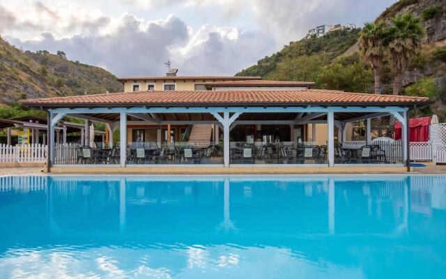 Arcomagno Hotel Village Club