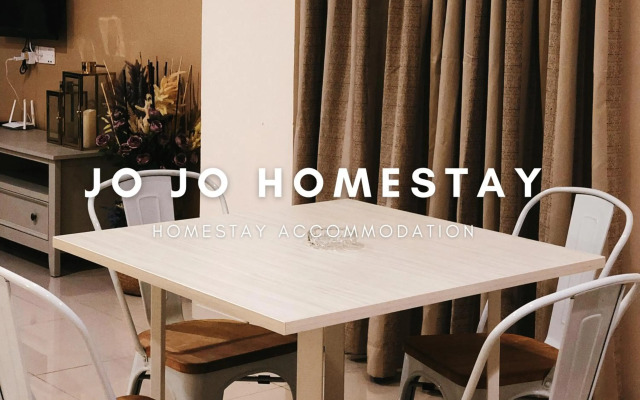 Jo Jo Homestay @ Marina Island Laguna